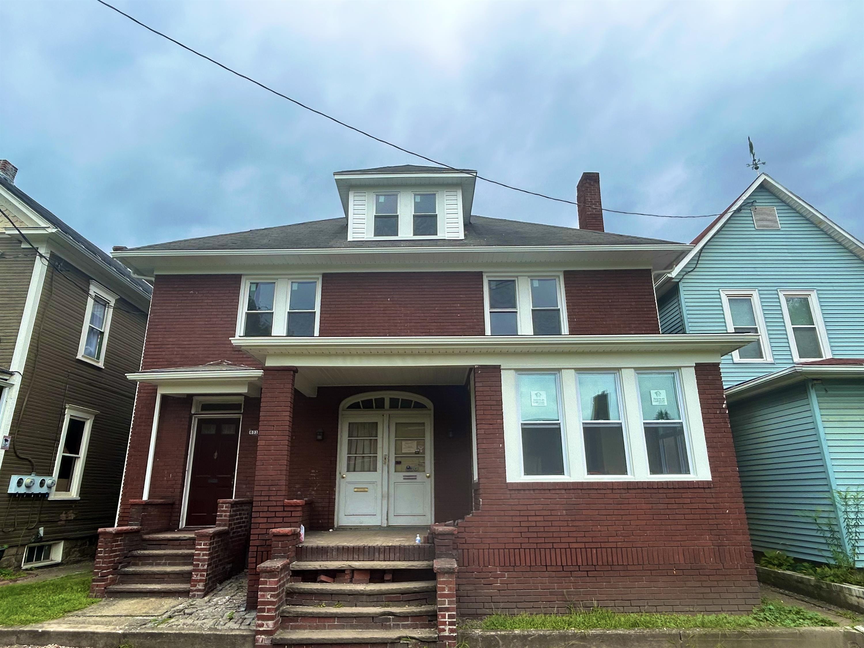 631 Coleman Avenue - 1