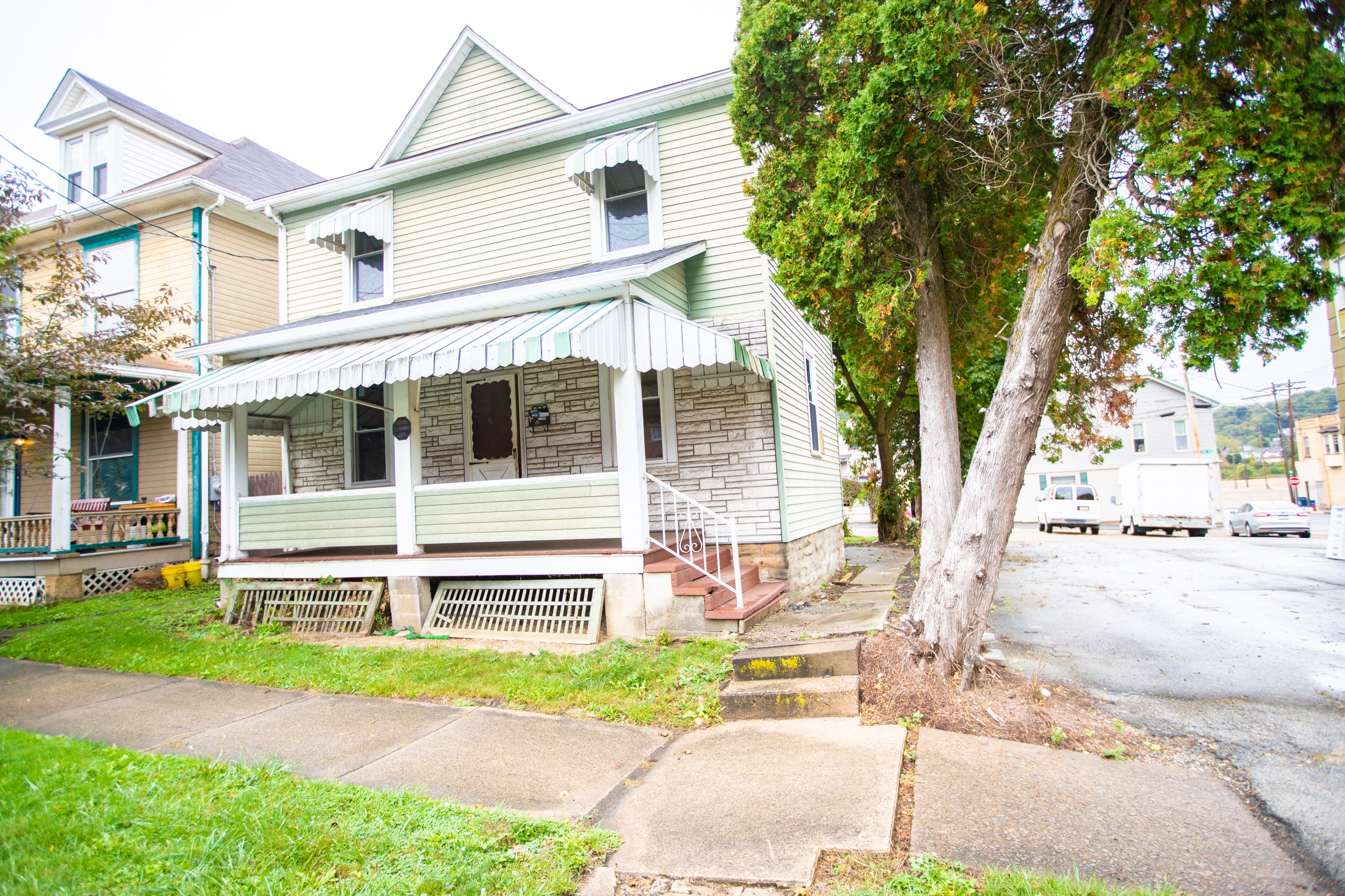 605 Coleman Avenue